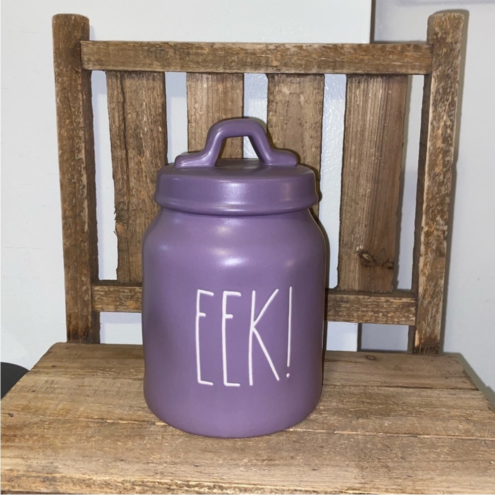Rae Dunn eek canister